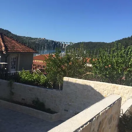 Apartment Studio Skradin